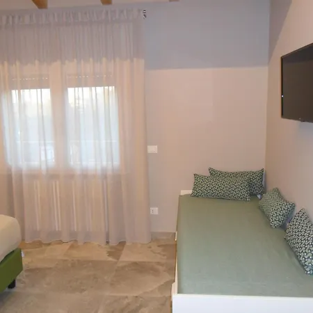 Carme31 3* سيرمِيوني